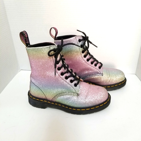 Dr. Martens 1460 Glitter Rainbow Boots. Size: 6. - Picture 5 of 15